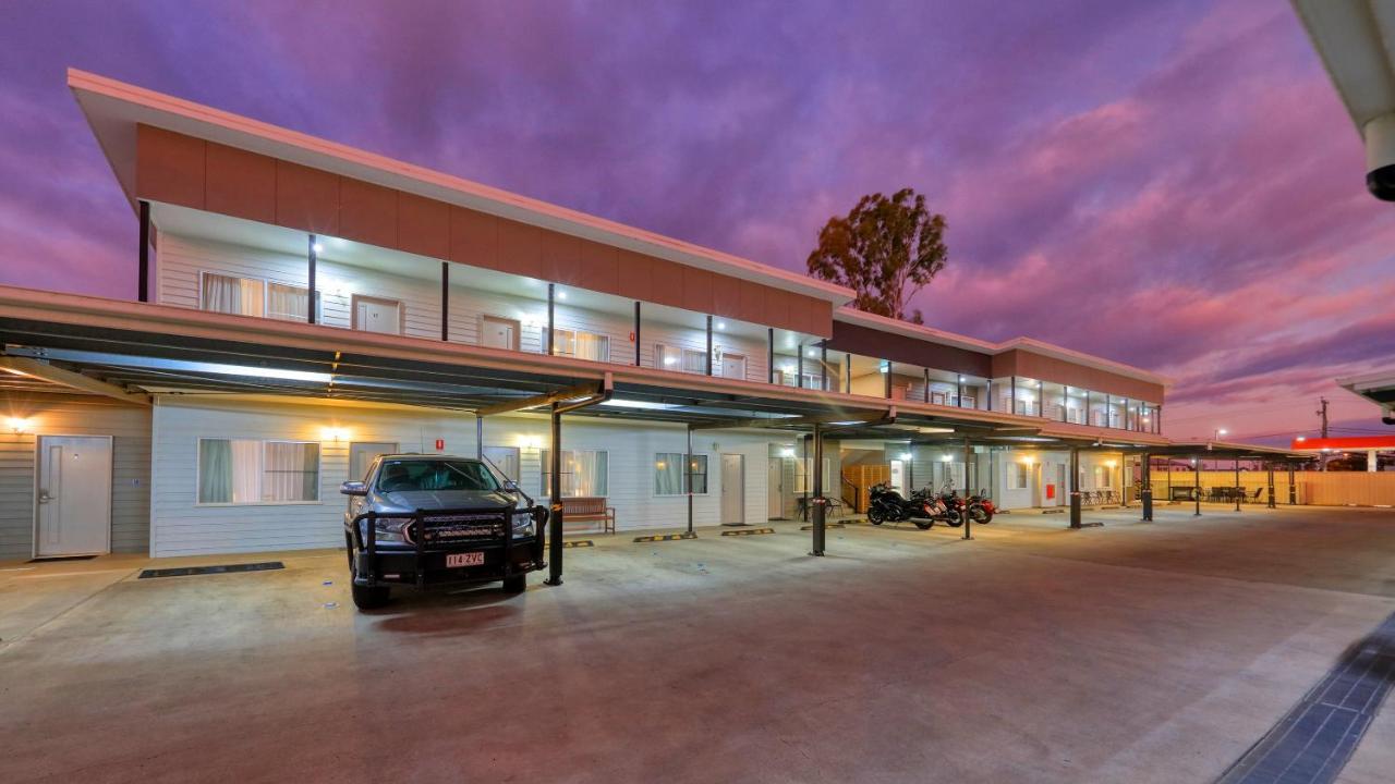 Drovers Motor Inn Dalby Bagian luar foto