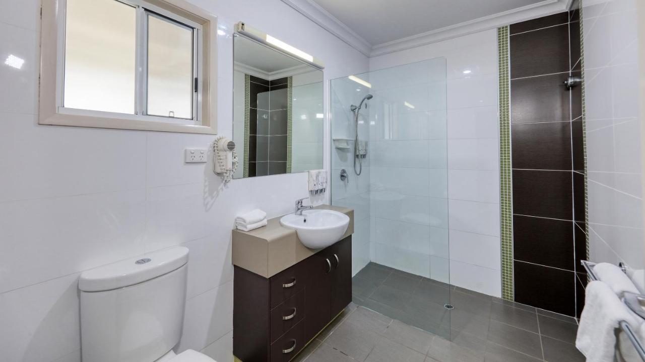Drovers Motor Inn Dalby Bagian luar foto
