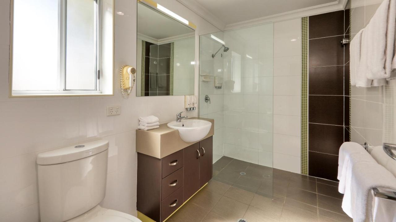 Drovers Motor Inn Dalby Bagian luar foto